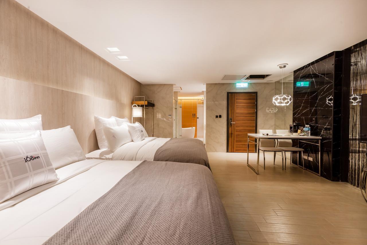 Six Star Motel-Taoyuan Extérieur photo